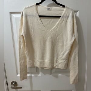 Wilfred Cream V-Neck Knit Sweater